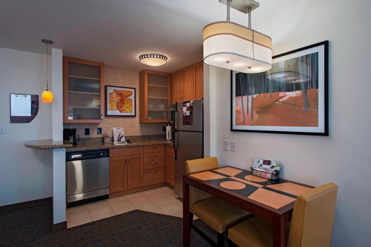 Residence Inn Bryan Колидж Стейшън Екстериор снимка
